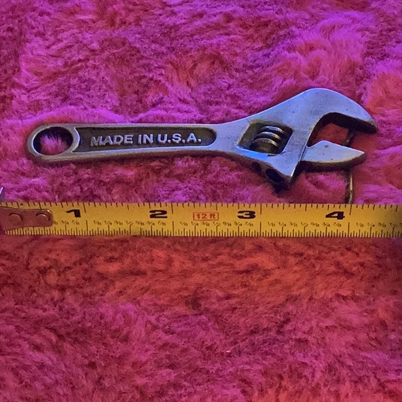 Bergmot Brass Works 1979 wrench belt buckle. Made in USA on wrench. RARE - Picture 4 of 4